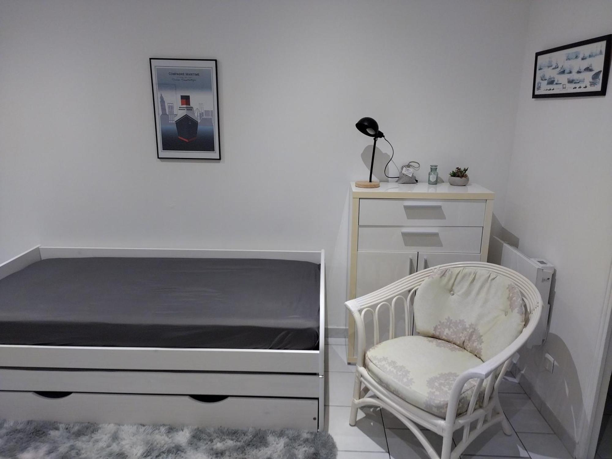 Charmant Studio Canape Lit Netflix Prime Video Dazn Wifi Le Havre Eksteriør bilde